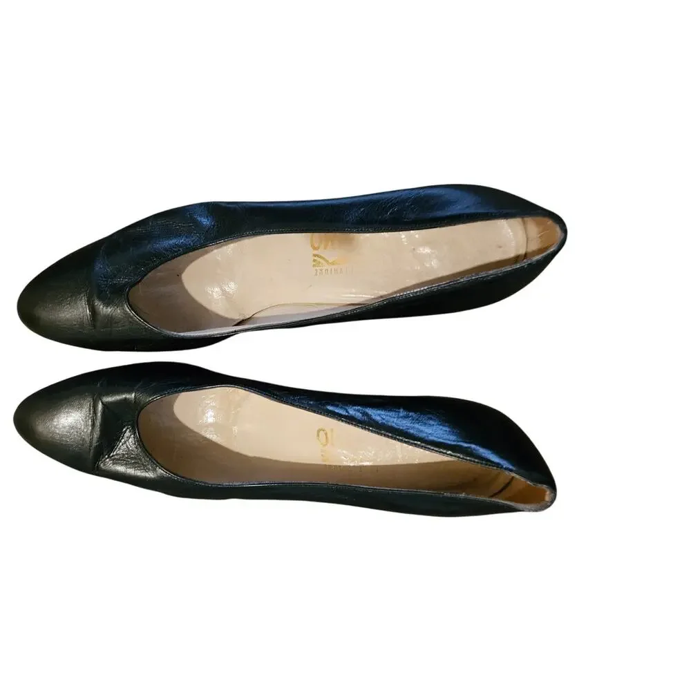 Vintage Ferragamo Classic Black Leather Mid Heel Pumps Size 9.5 D